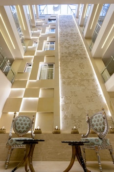 aadat hotel near artemis hospital gurgaon