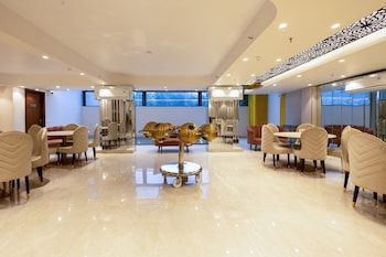aadat hotel near artemis hospital gurgaon