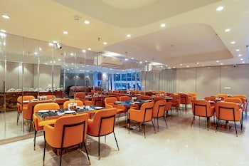 aadat hotel near artemis hospital gurgaon