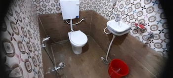 shiv kashi lawn and guest house