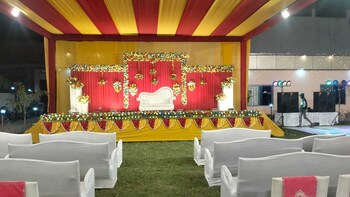 shiv kashi lawn and guest house