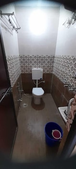 shiv kashi lawn and guest house