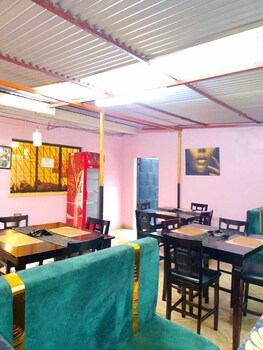 js eatery and accommodation nakuru
