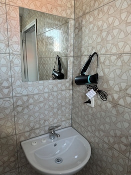 dido diamond hotel