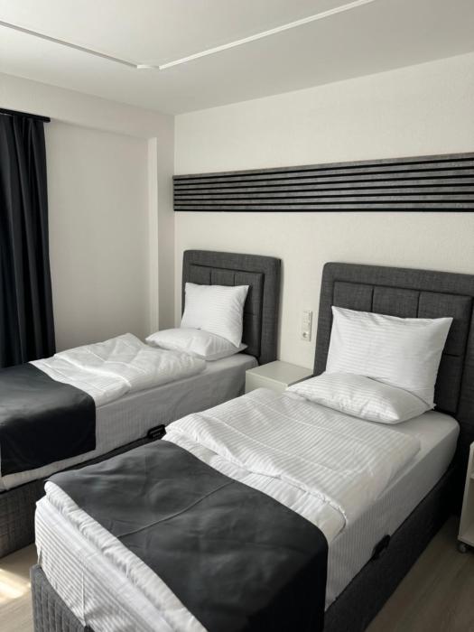 dido diamond hotel
