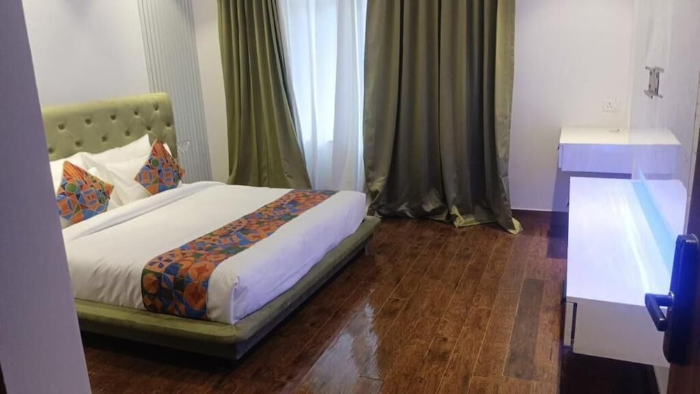 hotel elite by sky planner