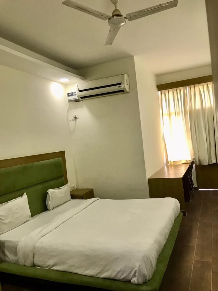 hotel elite by sky planner