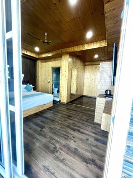 the walnut homestay kasauli perfectstay