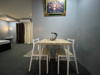 vincent resort hotel