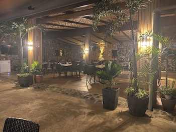 vincent resort hotel