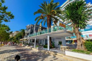 hotel summer