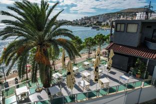 hotel summer