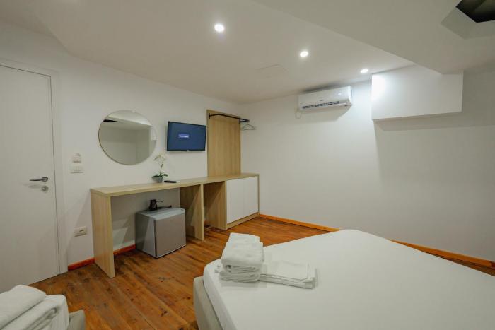 hotel summer