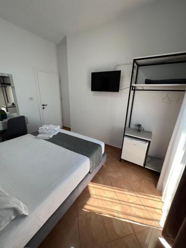 hotel summer