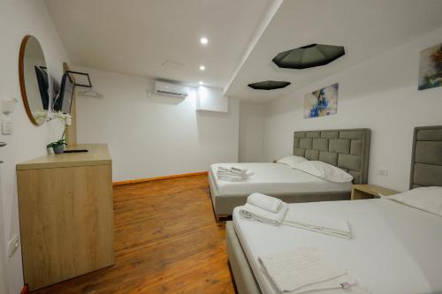 hotel summer
