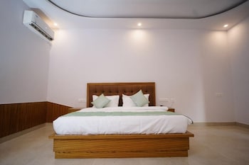 the white oak corbett spa and resort