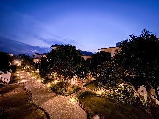the white oak corbettt spa and resort