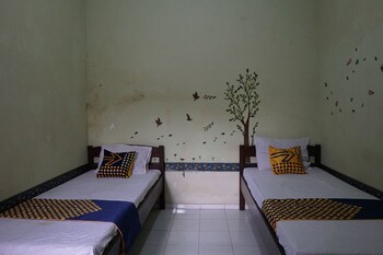 spot on 92665 yoko kost syariah