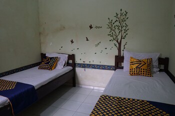 spot on 92665 yoko kost syariah