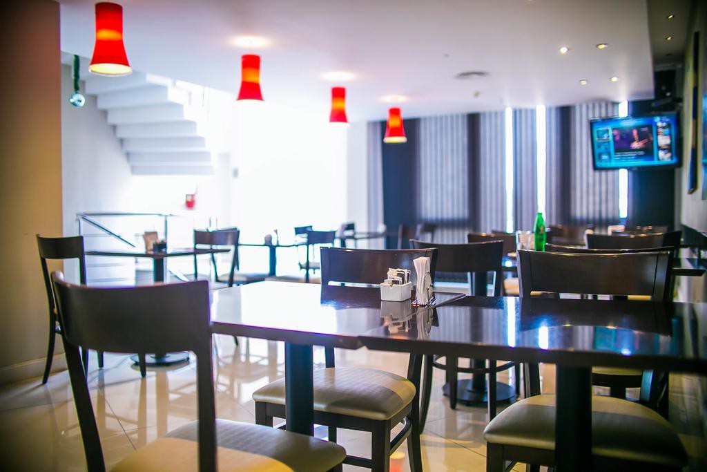 amerian villa maria park hotel