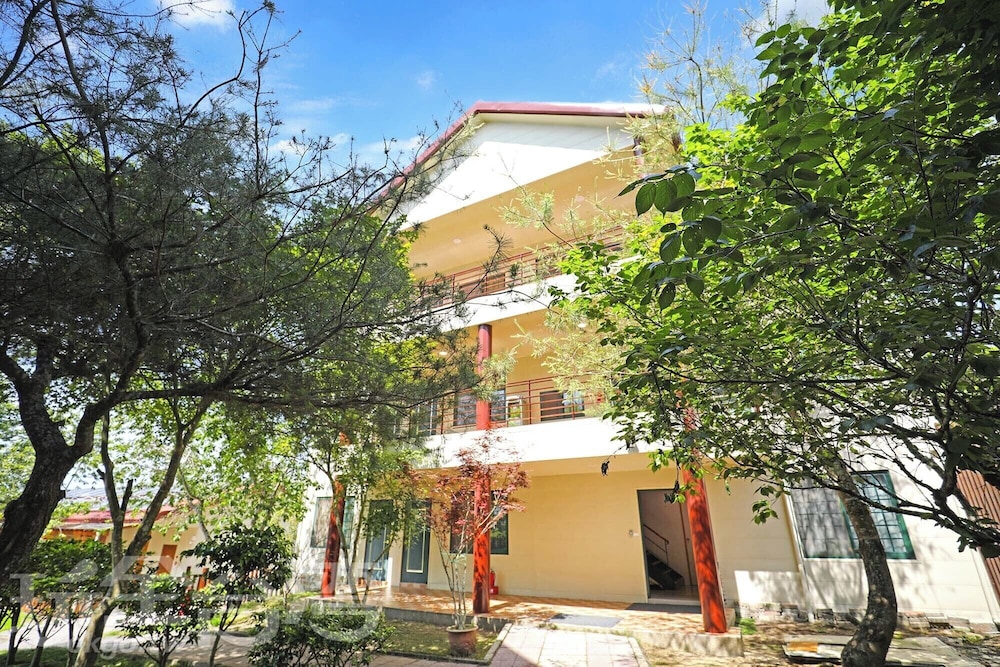 baili manor cing jing