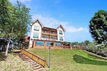 baili manor cing jing