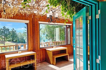 baili manor cing jing