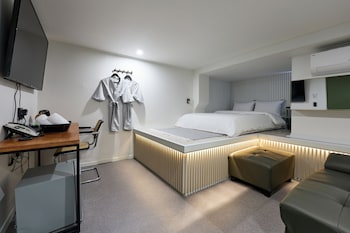 hotel chloe
