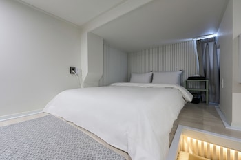 hotel chloe