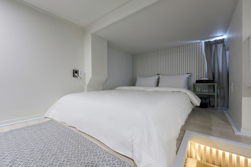 hotel chloe