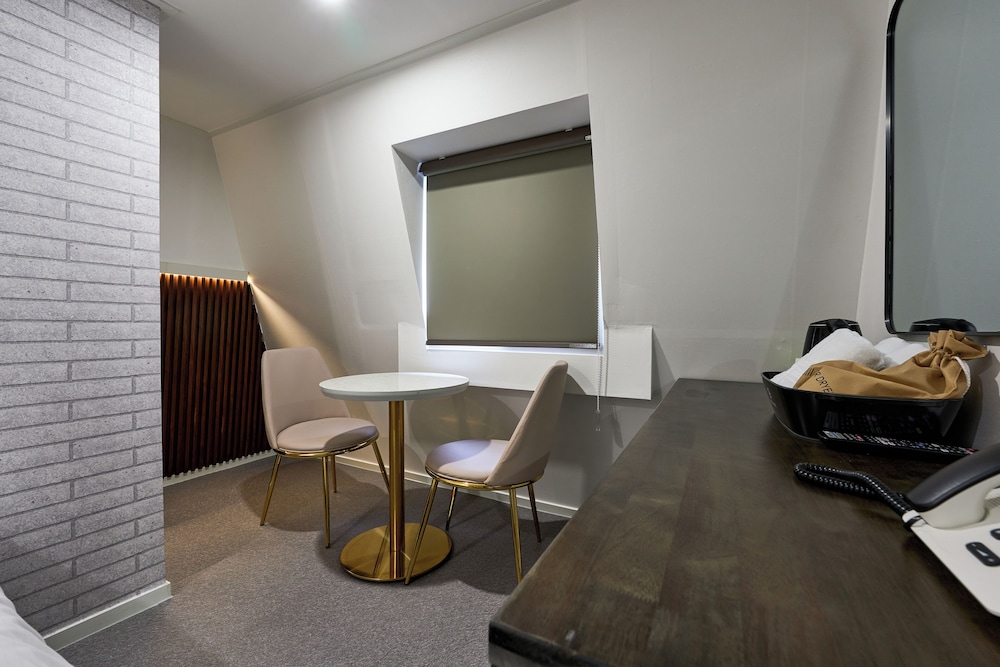 hotel chloe