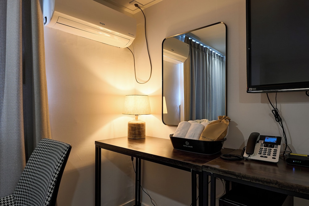 hotel chloe