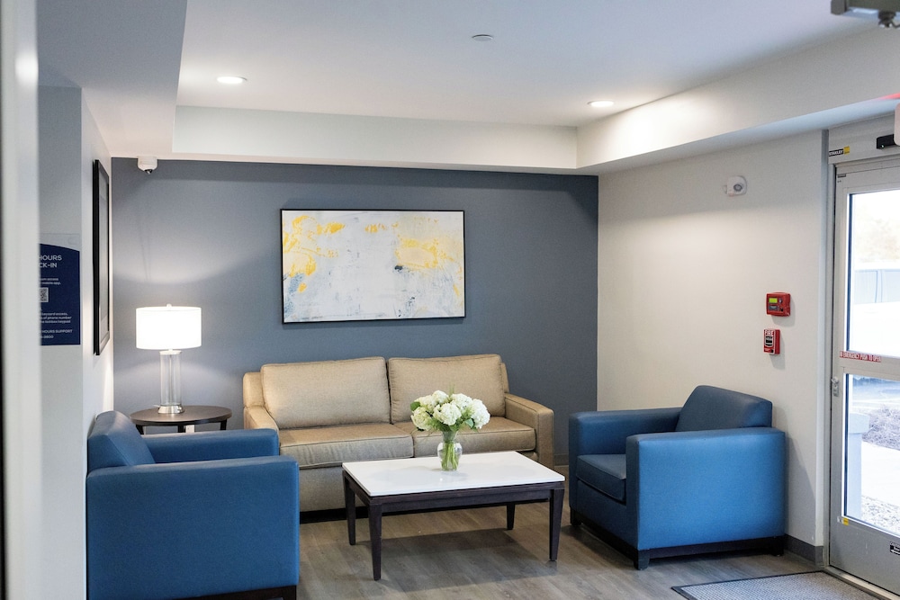 stayapt suites pensacola uwf west florida hospital area