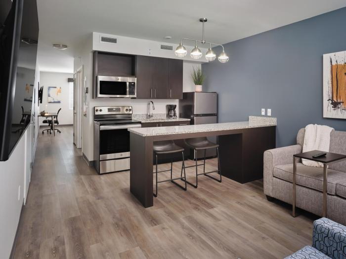 stayapt suites pensacola uwf west florida hospital area