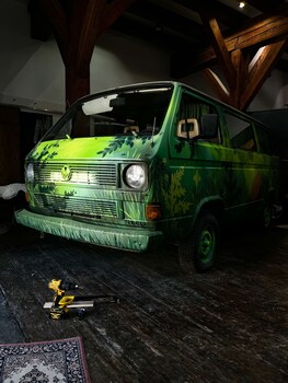 urban van glamping riga