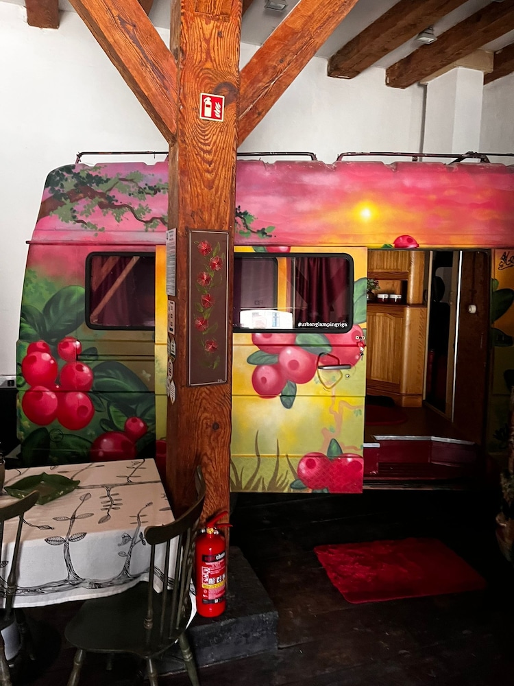 urban van glamping riga
