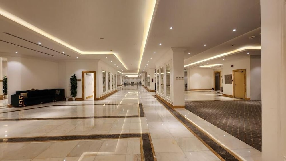 abraj almisk hotel