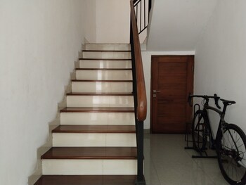 twin guest house grand wisata