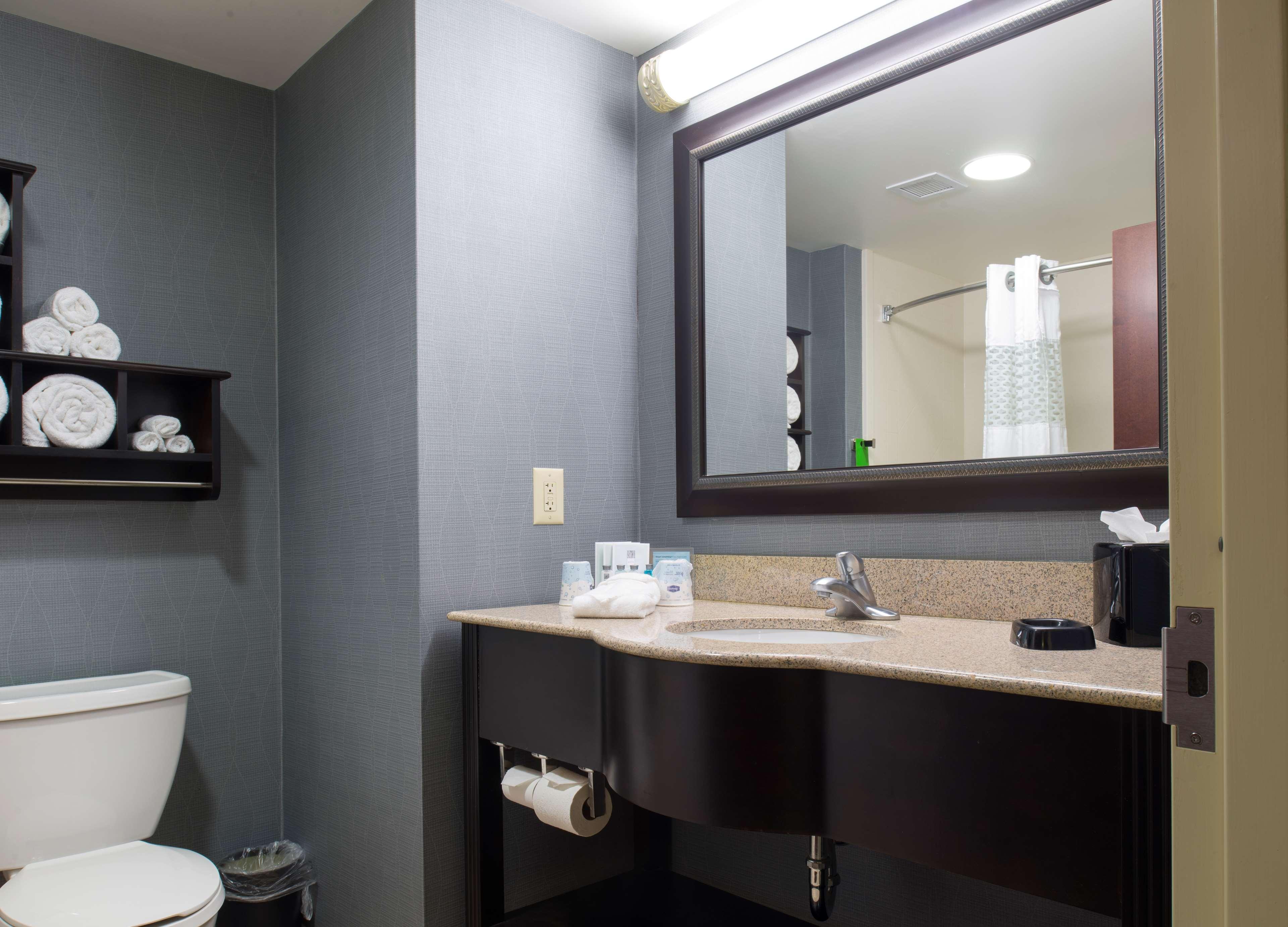 hampton inn and suites vineland
