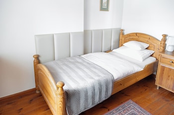 mleczarnia hotel restauracja