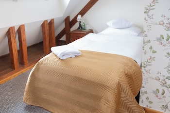 mleczarnia hotel restauracja