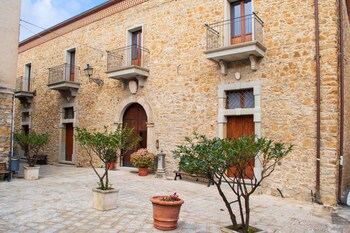 palazzo iaquinta rooms and restaurant