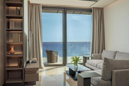 Hotel-Img