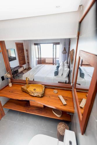 carlore hotel