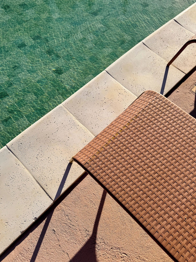 terrasa solar hotel