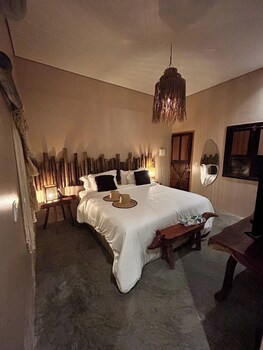 villa pantai boutique hotel atins