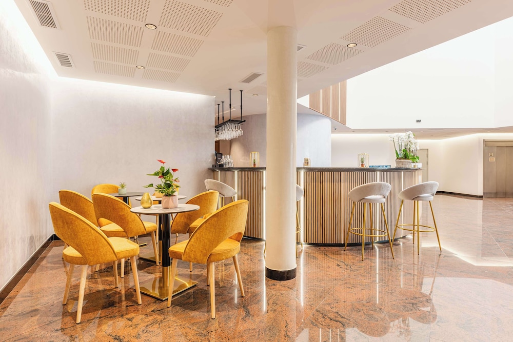 brit hotel privilege paris rosny sous bois