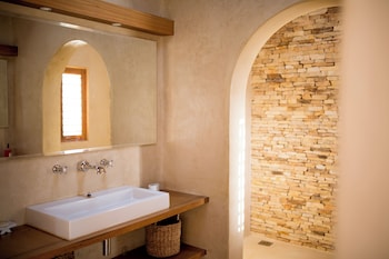 villa paz la villa group