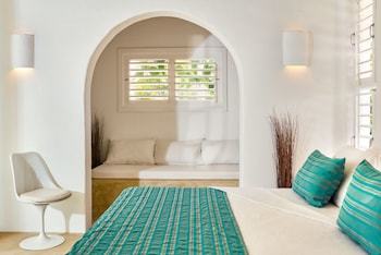 villa paz la villa group