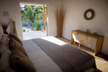 villa paz la villa group